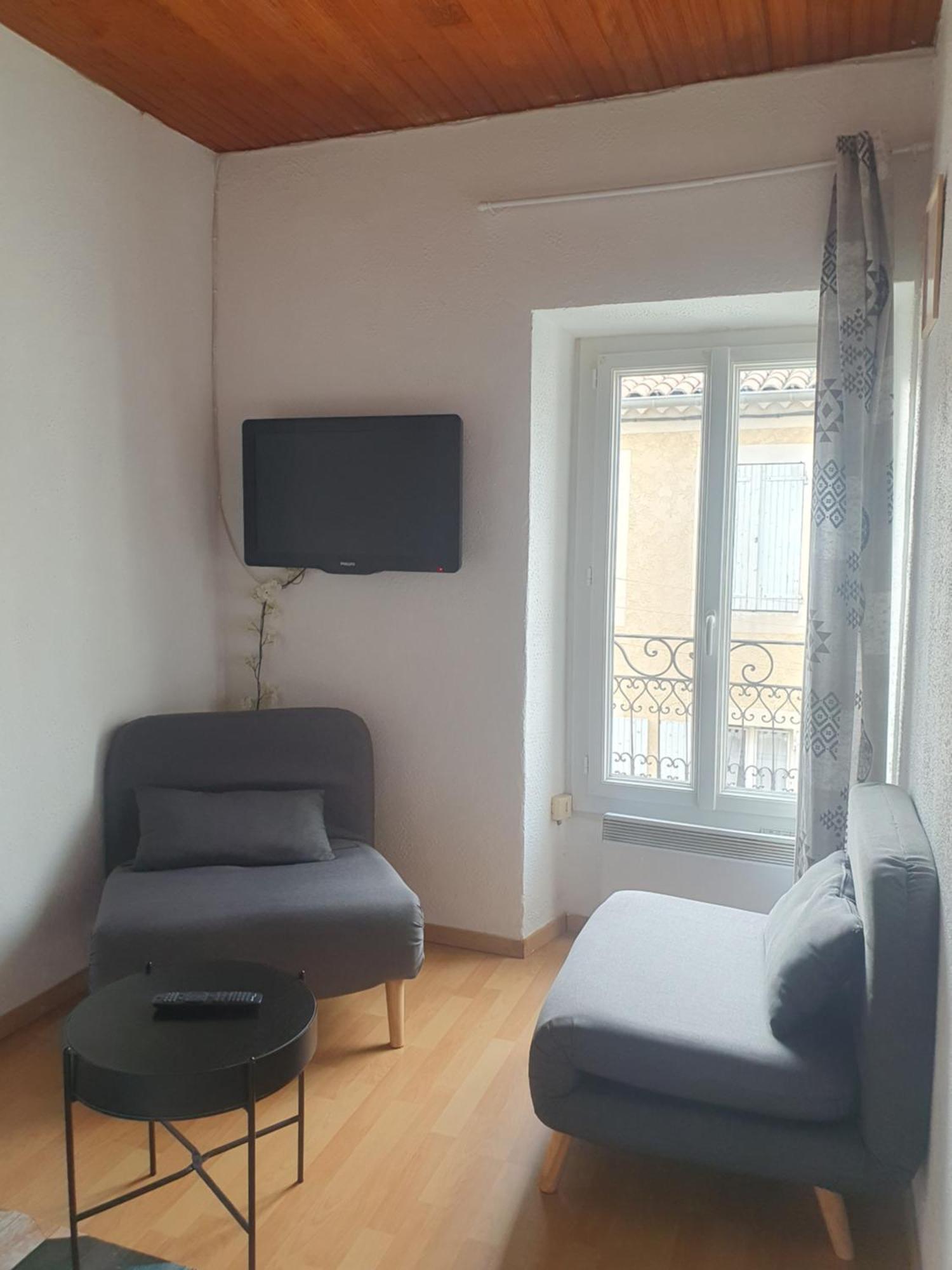 Appartement Meuble Centre Ville Nyons Exterior foto